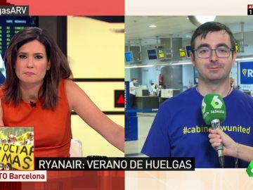 Óscar Ayuste, tripulante de cabina de Ryanair Óscar Ayuste, tripulante de cabina de Ryanair