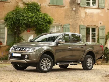 Mitsubishi L200 Doble Cabina Mitsubishi L200 Doble Cabina