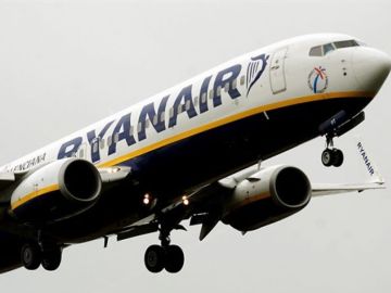 Avión de Ryanair Avión de Ryanair