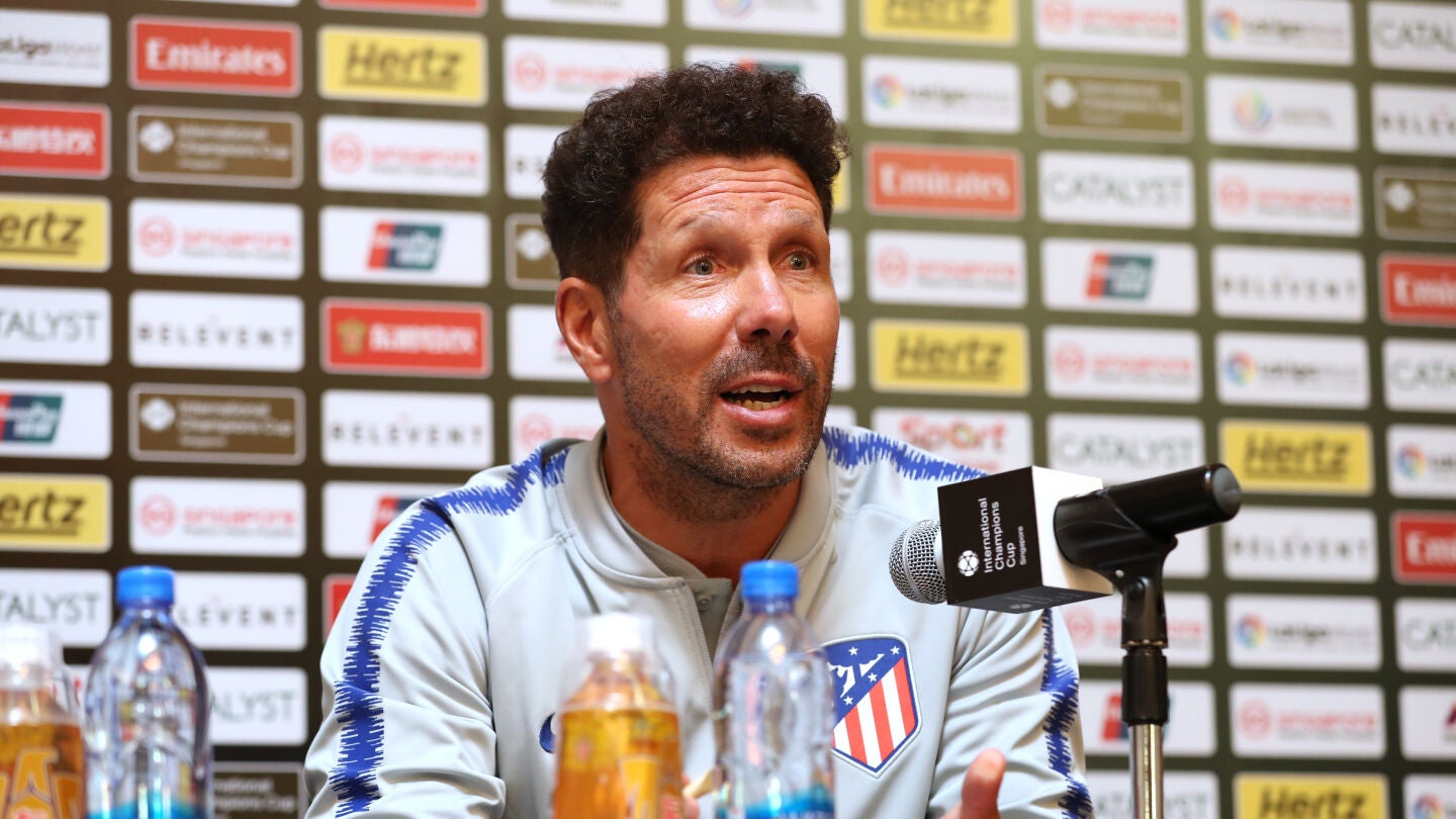Simeone en rueda de prensa