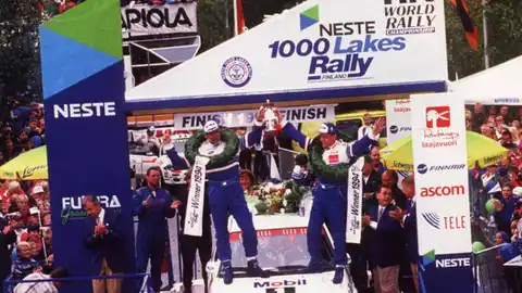 PodioTommiMakinenRallyFinlandia1994 PodioTommiMakinenRallyFinlandia1994