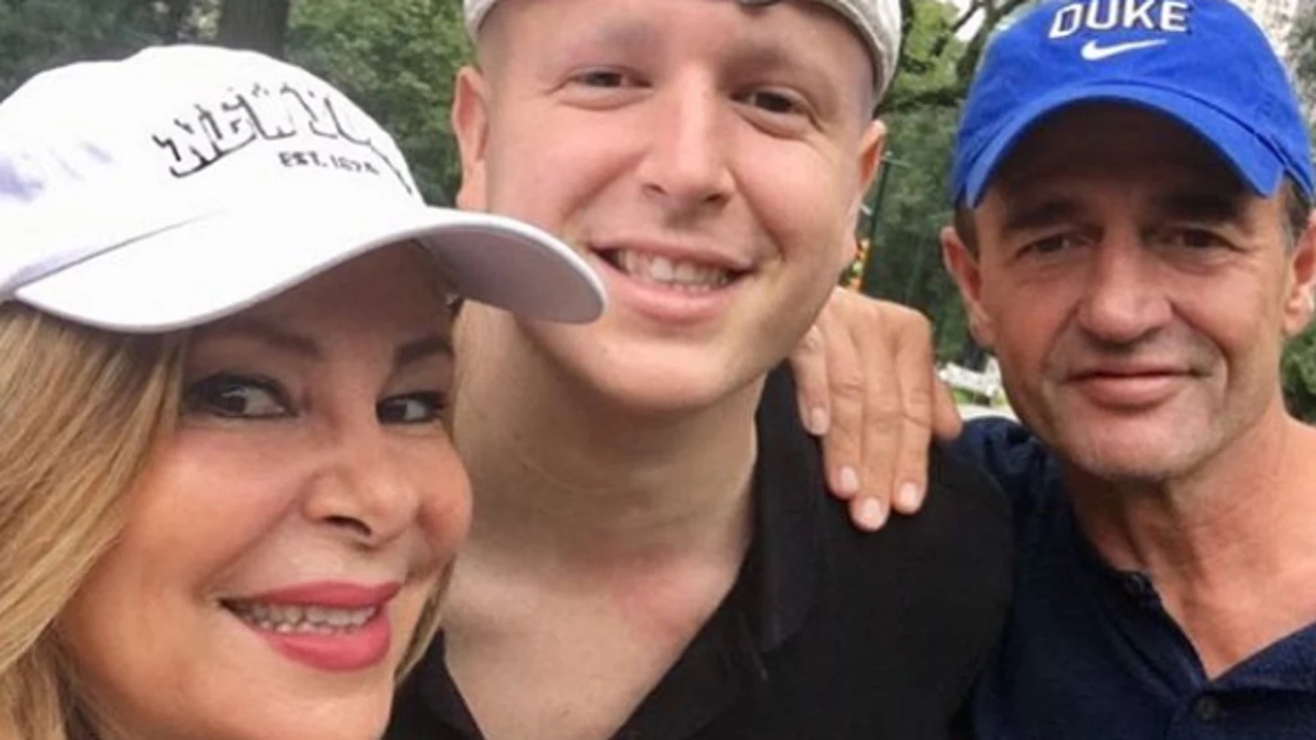 Ana Obregón, Álex Lequio y Alessando Lequio Ana Obregón, Álex Lequio y Alessando Lequio