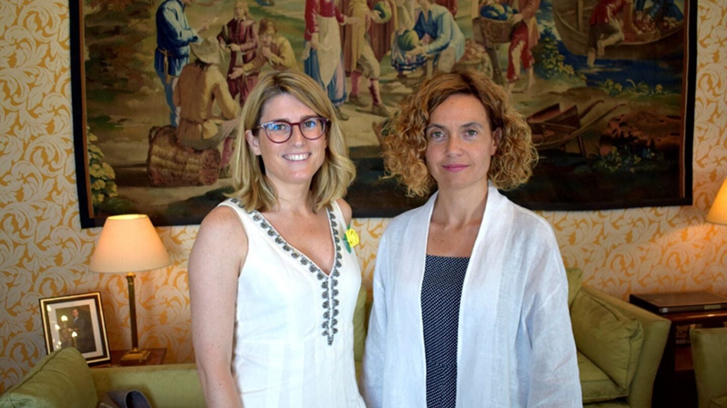La ministra de Pol&iacute;tica Territorial y Funci&oacute;n P&uacute;blica, Meritxell Batet, y la consellera de la Presidencia de la Generalitat, Elsa Artadi.