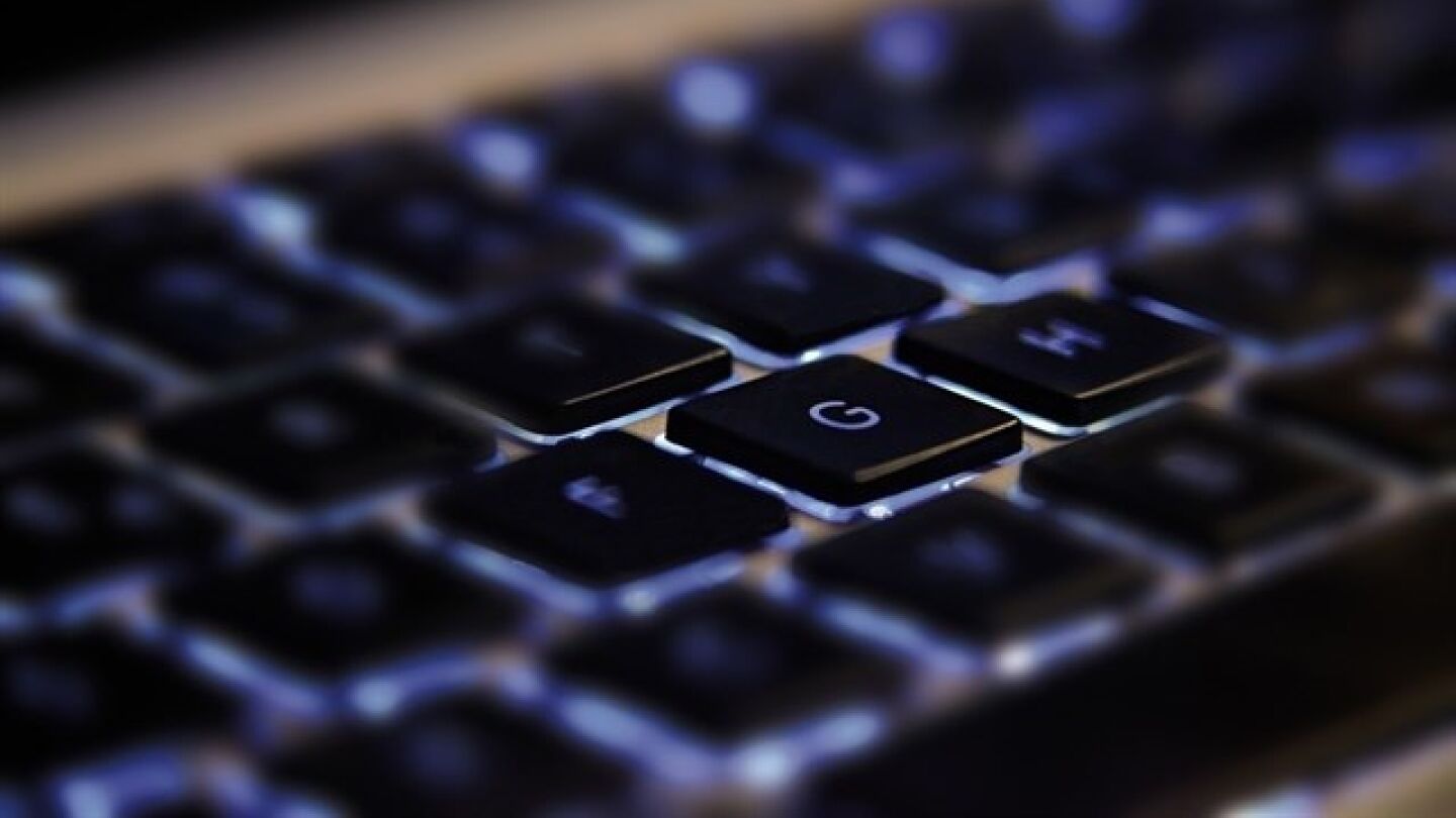 Chile confirma la filtraci&oacute;n masiva de datos de clientes bancarios por una red social 