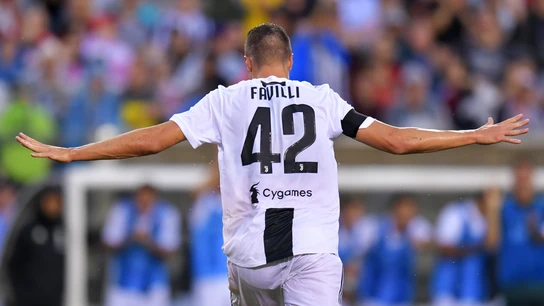 Andrea Favilli celebra uno de sus goles ante el Bayern Andrea Favilli celebra uno de sus goles ante el Bayern