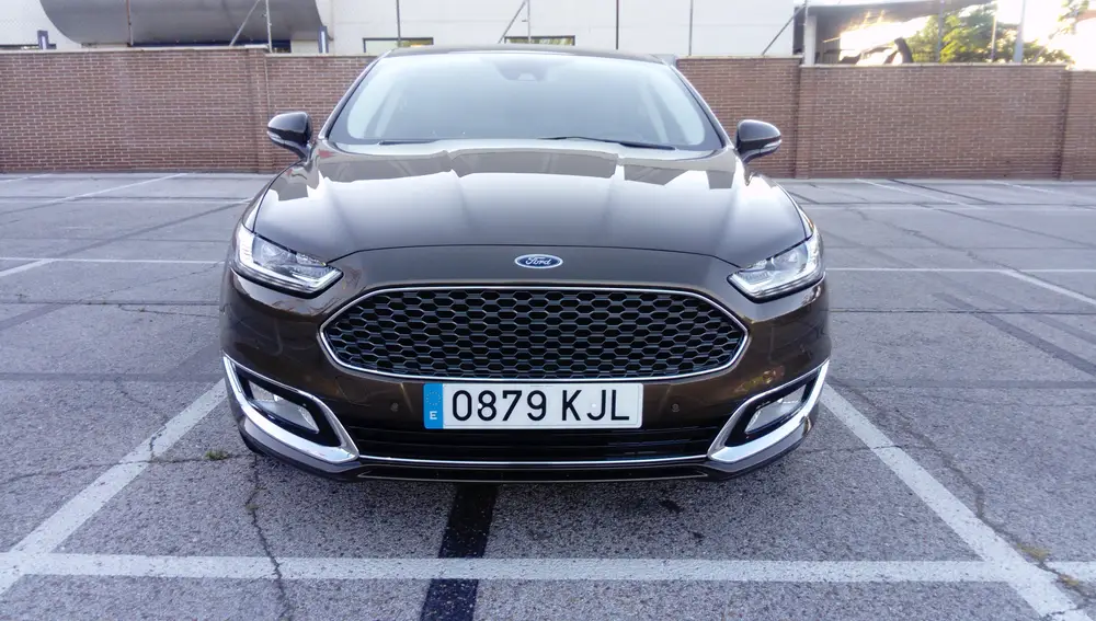 Ford Mondeo Vignale Hybrid