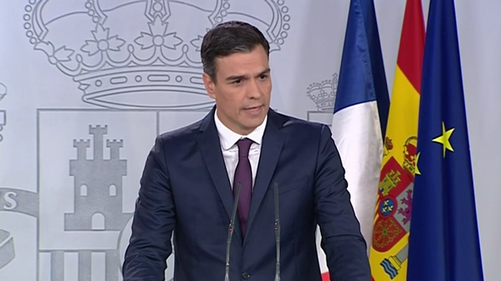 Sánchez anuncia un acuerdo con Macron sobre inmigración: "Es un desafío que exige una respuesta solidaria y responsable de la UE"