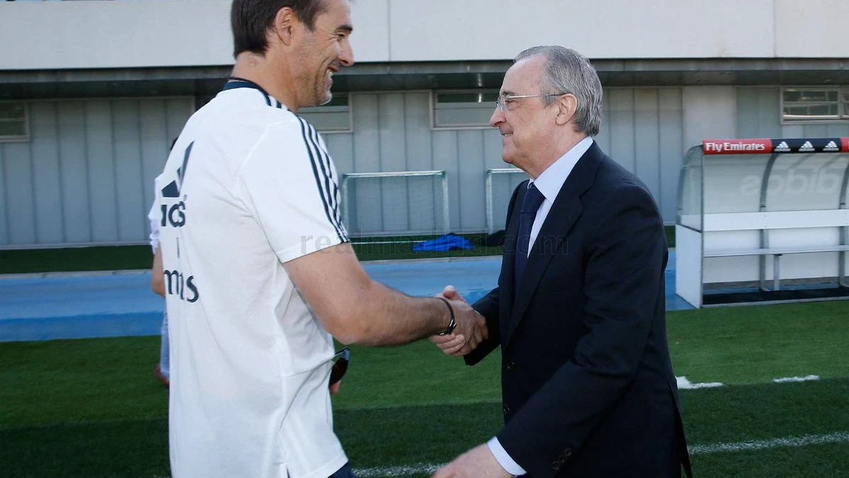 Lopetegui saluda a Florentino Pérez