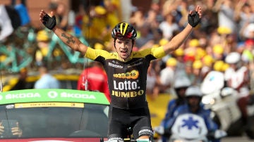 Roglic celebra su triunfo en el Tour