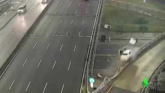 Impactante accidente en Argentina por circular a 170 kilómetros por hora Impactante accidente en Argentina por circular a 170 kilómetros por hora