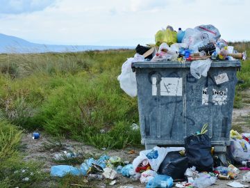Reciclas mal Reciclas mal