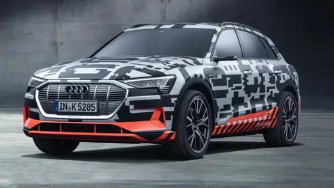 Audi e-tron quattro Audi e-tron quattro