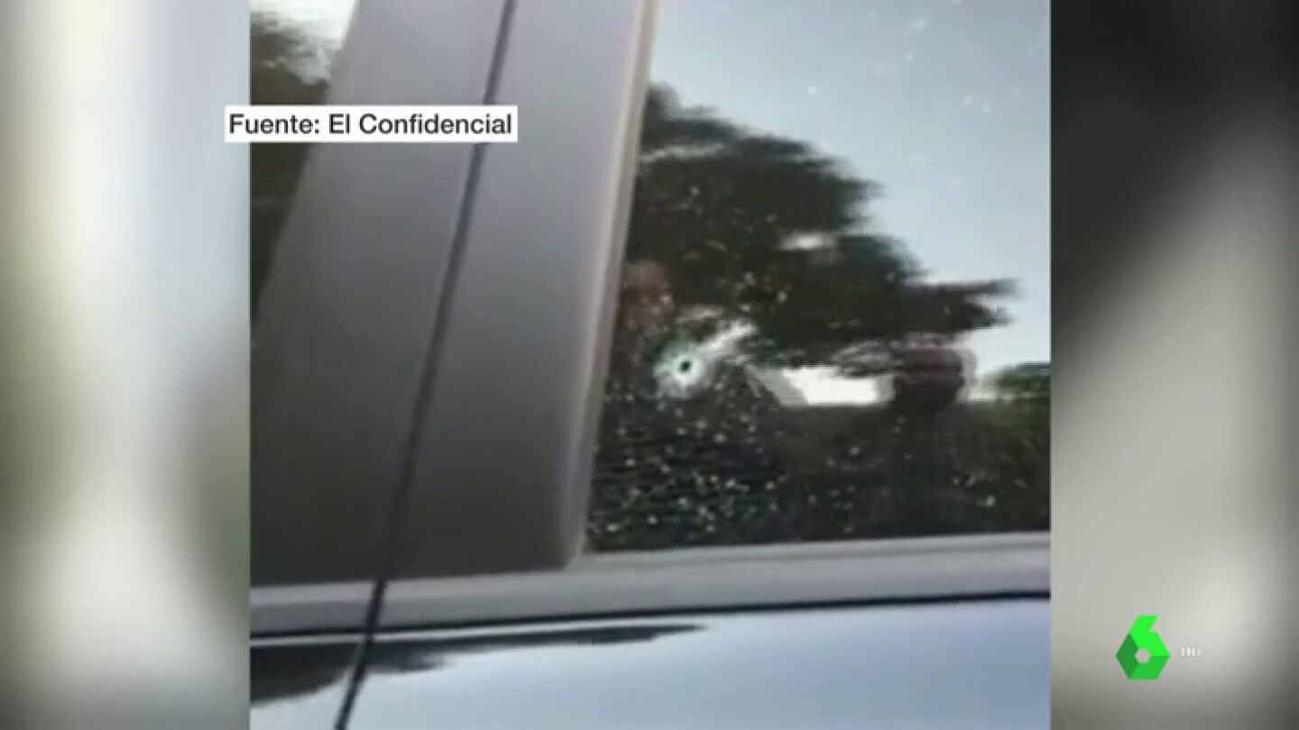 Un posible disparo de bala a un Cabify o un VTC volcado: las im&aacute;genes de los incidentes que deja la huelga de taxistas