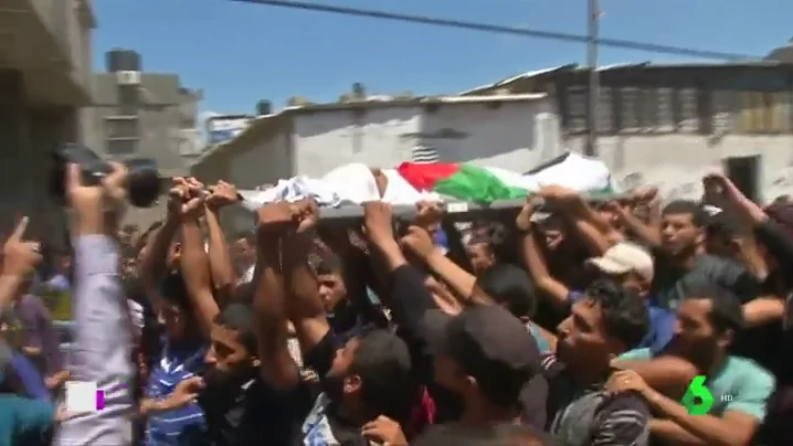 Soldados israelís asesinan a disparos a dos palestinos durante las manifestaciones en Gaza