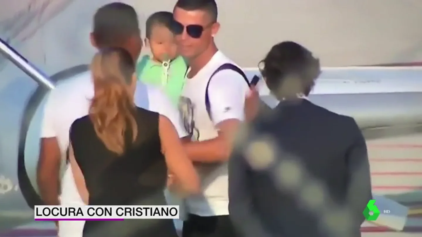 Cristiano Ronaldo ya está en Turín para incorporarse a los entrenamientos de la Juventus Cristiano Ronaldo ya está en Turín para incorporarse a los entrenamientos de la Juventus