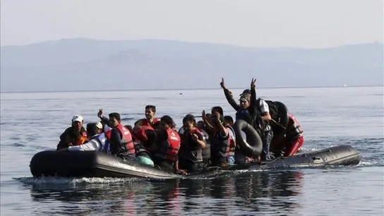 Ciudadanos turcos llegan a las cosas griegas Ciudadanos turcos llegan a las cosas griegas