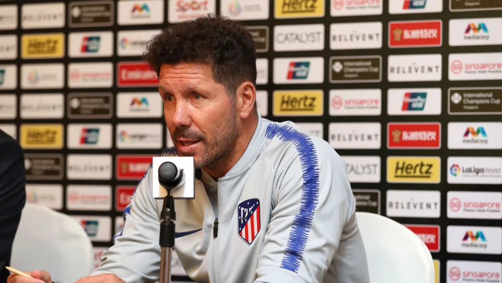 Deportes Antena 3 (29-07-18) Simeone aclara la polémica del mensaje filtrado en el Mundial: "Si tengo que elegir a Messi o Cristiano, me quedo con Messi"