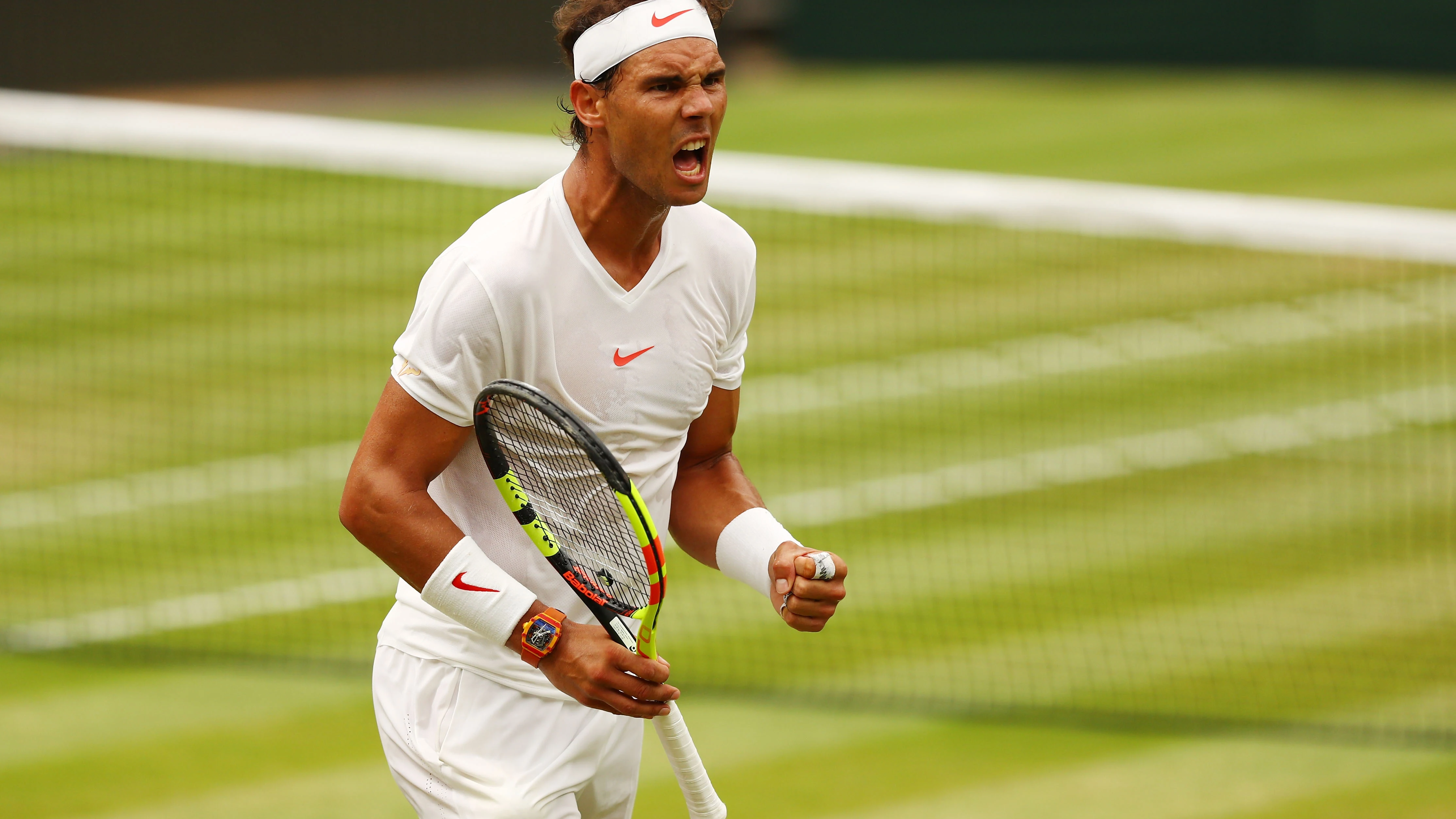 Rafa Nadal celebra un punto en Wimbledon