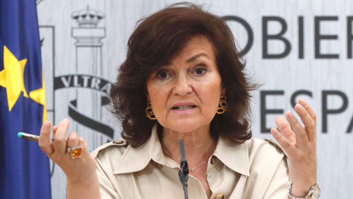 La vicepresidenta del Gobierno, Carmen Calvo, durante la rueda de prensa que ofreci&oacute; tras la reuni&oacute;n de la Conferencia Sectorial de Igualdad