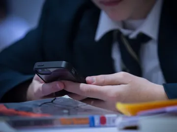 móvil en los colegios móvil en los colegios