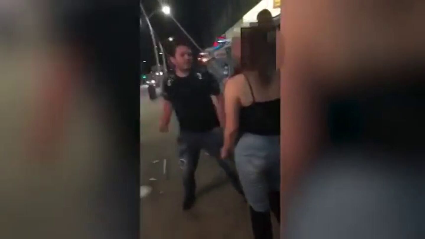 Agresi&oacute;n a una chica a la salida de una discoteca