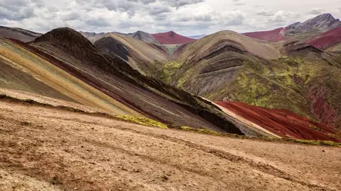 Cordillera Arcoiris de Palccoyo Una segunda montaña de colores para explorar en Perú