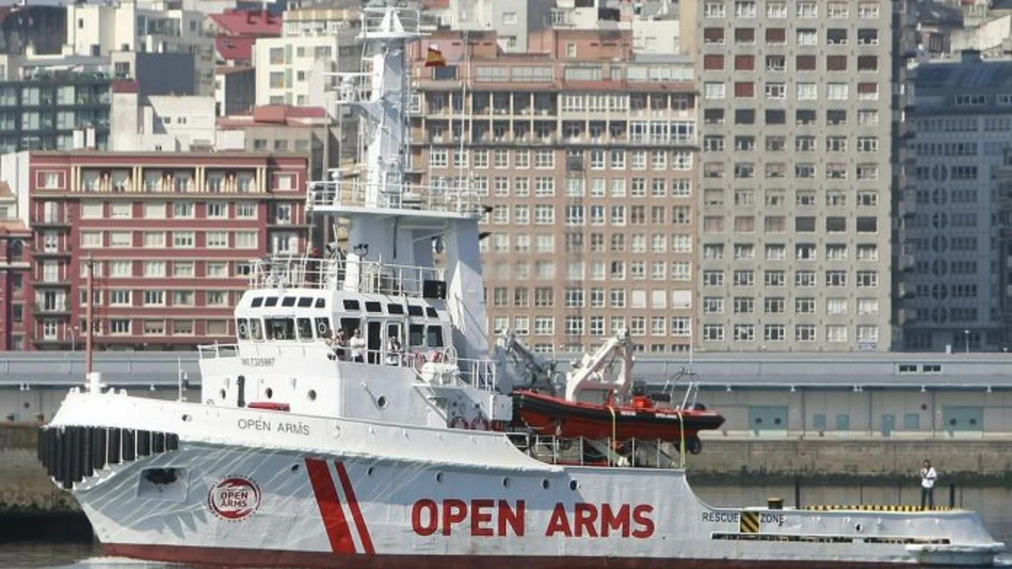 Barco Open Arms Barco Open Arms