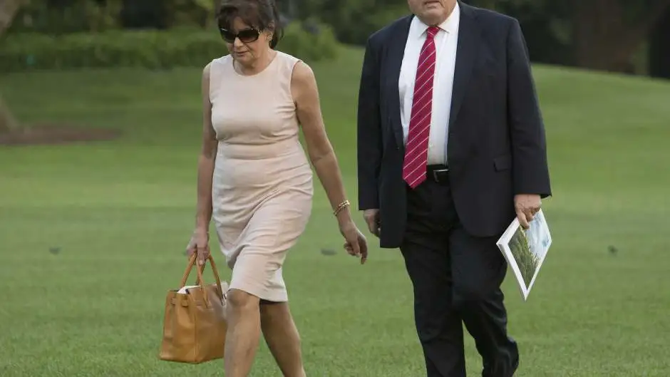 En la imagen los padres de Melania Trump