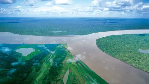 Nacimiento río Amazonas. Magalí del Solar El verano de tu vida de aventura en Perú