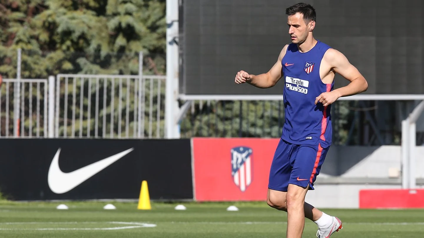 Nikola Kalinic en su primer entrenamiento con el Atlético de Madrid Nikola Kalinic en su primer entrenamiento con el Atlético de Madrid