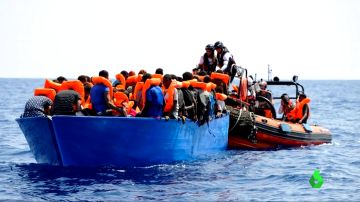 Migrantes rescatados por el Aquarius