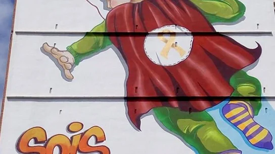 'Sois héroes': el esperanzador mural que ven los niños con cáncer desde su ventana en un hospital de Valencia 'Sois héroes': el esperanzador mural que ven los niños con cáncer desde su ventana en un hospital de Valencia