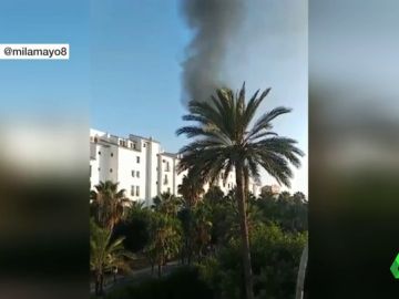 Fuerte explosión en Puerto Banús provocada por el motor de un coche Fuerte explosión en Puerto Banús provocada por el motor de un coche