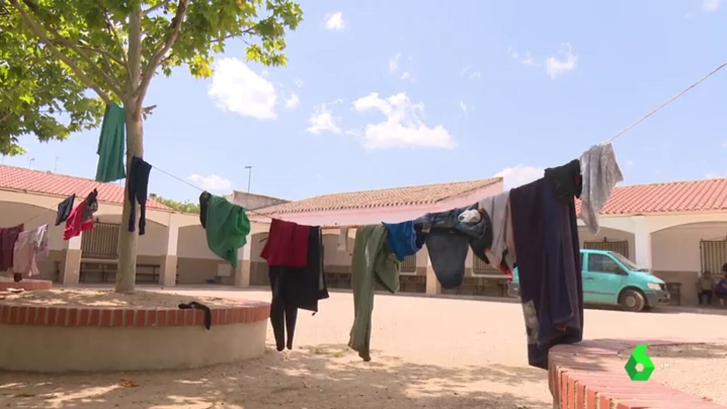 Tomelloso abre un alberge de 50 plazas ante la situaci&oacute;n de decenas de temporeros que se ven obligados a dormir la calle o en pisos patera de la provincia de Ciudad Real