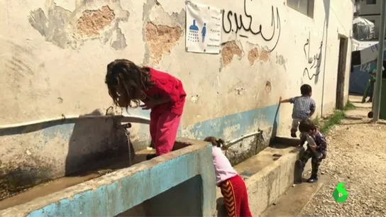 Agresiones sexuales, intentos de suicidio, niños sin escolarizar, comida con gusanos... las pésimas condiciones de los campos de refugiados en Lesbos Agresiones sexuales, intentos de suicidio, niños sin escolarizar, comida con gusanos... las pésimas condiciones de los campos de refugiados en Lesbos