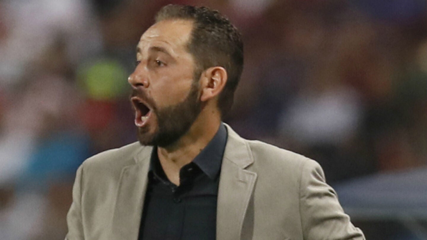 Pablo Mach&iacute;n da indicaciones