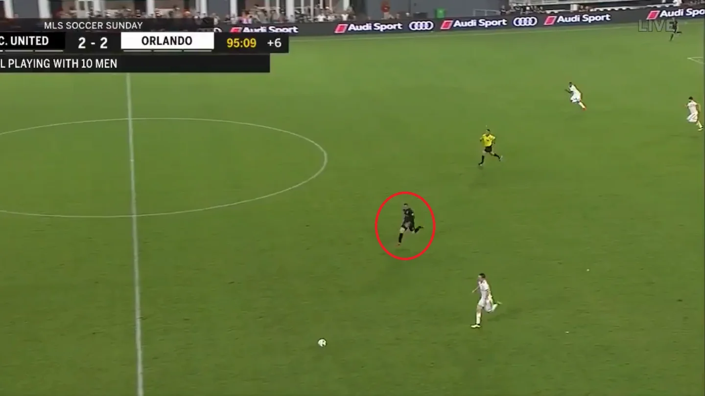 El jugadón de Wayne Rooney en la MLS El jugadón de Wayne Rooney en la MLS