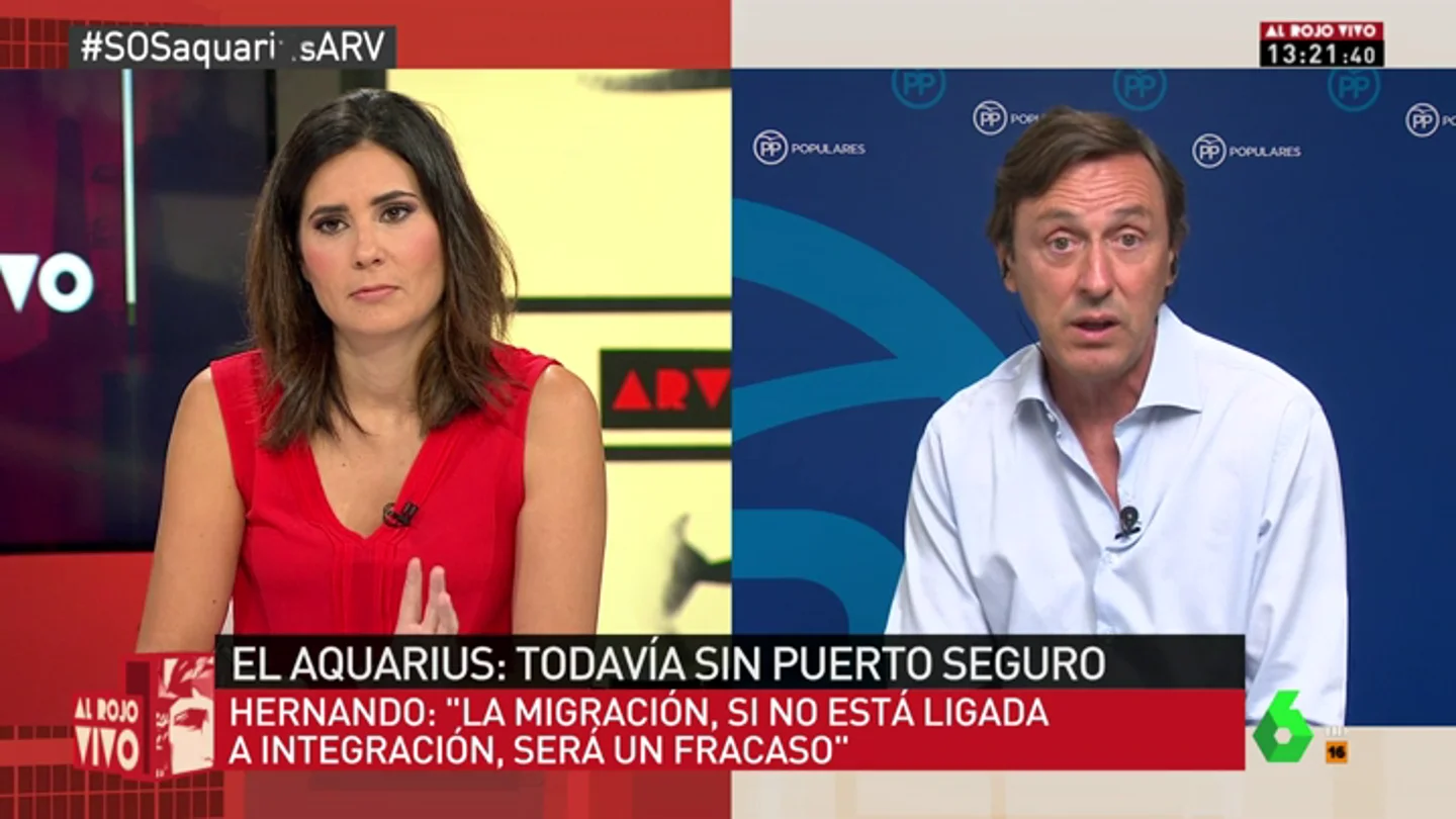 Rafael Hernando denuncia un efecto llamada: "Pediría a las ONG que acudieran al puerto más cercano: el de Libia" Rafael Hernando denuncia un efecto llamada: "Pediría a las ONG que acudieran al puerto más cercano: el de Libia"