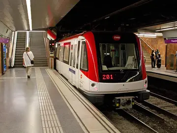 Más de 140 especies de microorganismos distintas comienzan la jornada cada día en el metro Más de 140 especies de microorganismos distintas comienzan la jornada cada día en el metro