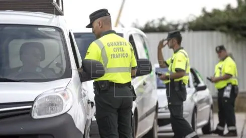 Imagen de archivo de varios controles de la DGT