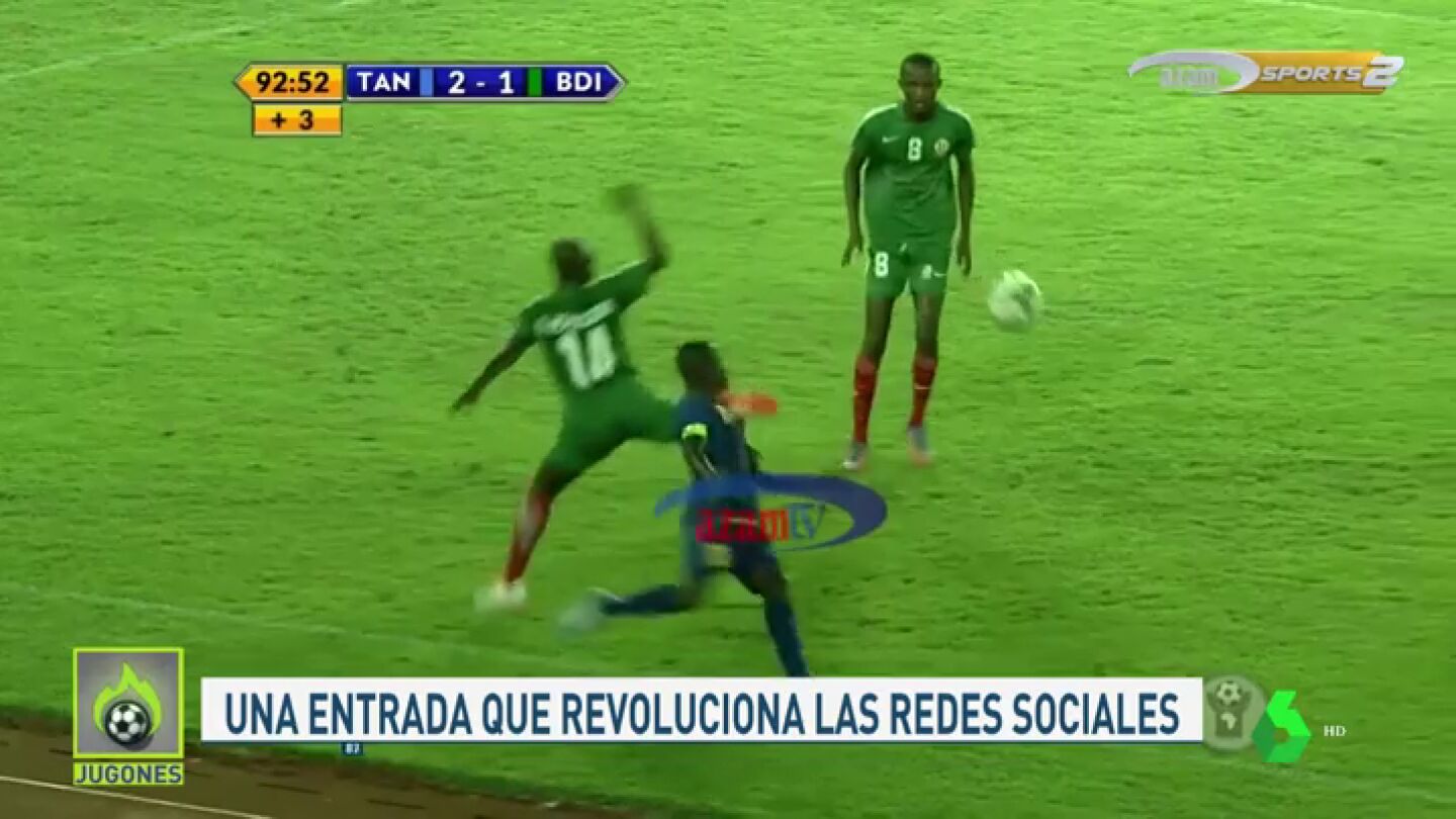 comentaristas patada