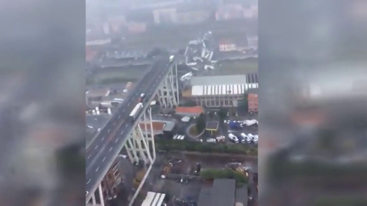 La zona del derrumbe del puente Morandi en Italia