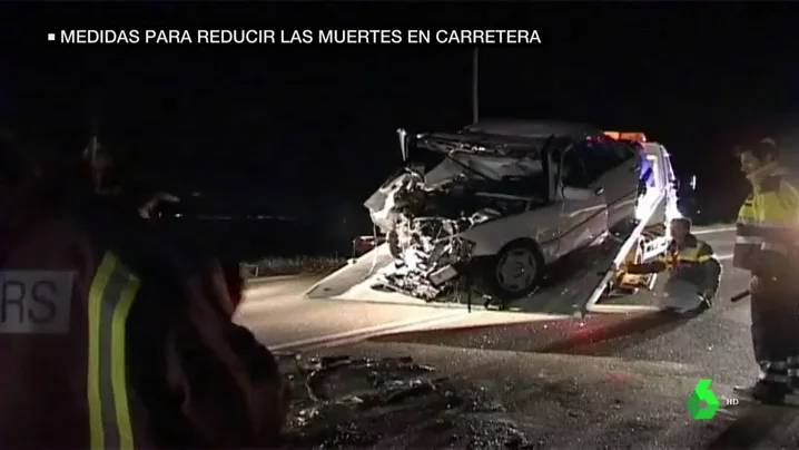 Rebajar los límites de velocidad, controlar el uso del móvil y aumentar el número de guardias civiles: las medidas de la DGT para reducir la mortalidad en las carreteras