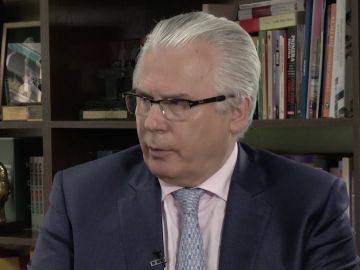 Baltasar Garzón con Gonzo Baltasar Garzón con Gonzo