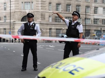 Detenidos en Londres Detenidos en Londres