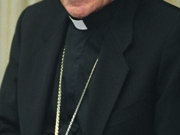 Un sacerdote Un sacerdote