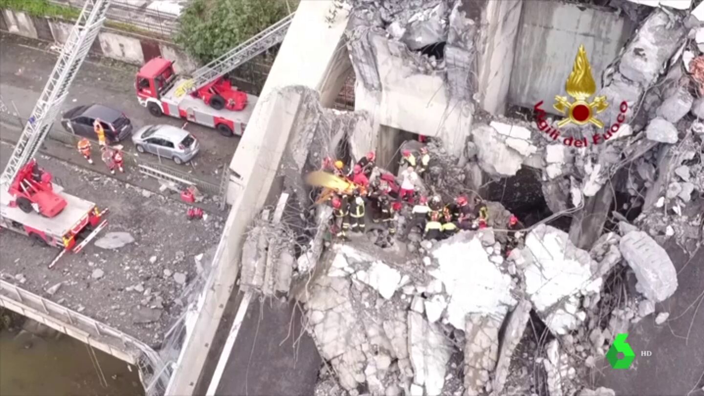 Trabajo a contrarreloj para buscar supervivientes en G&eacute;nova