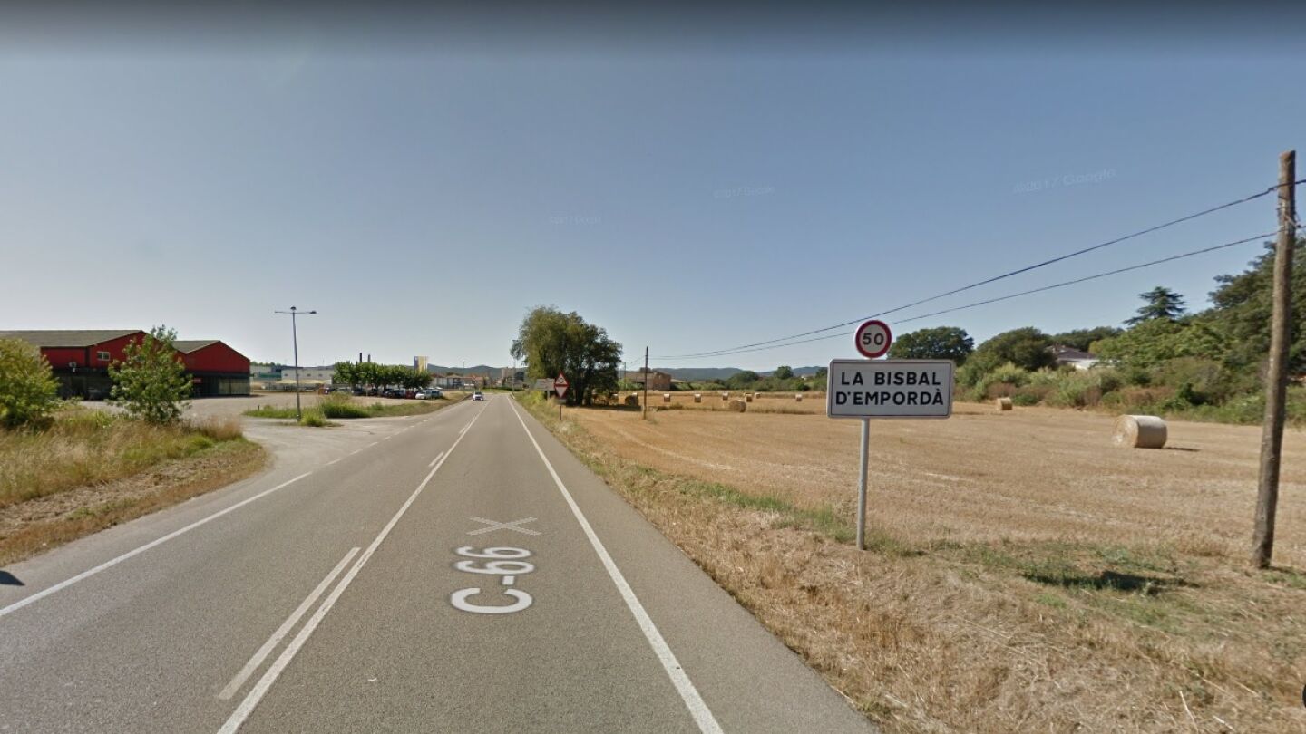 Acceso al municipio de La bisbal D'Empord&agrave;