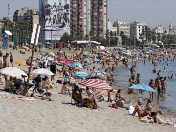 Playa de la Barceloneta en Barcelona Playa de la Barceloneta en Barcelona