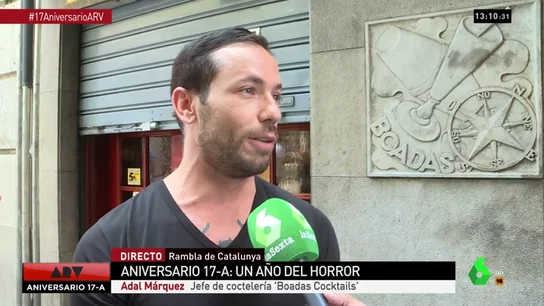 El trabajador de una coctelería en la que se refugiaron 20 personas: "Un turista belga rezó una oración y nosotros sacamos champán para tranquilizar a las víctimas" El trabajador de una coctelería en la que se refugiaron 20 personas: "Un turista belga rezó una oración y nosotros sacamos champán para tranquilizar a las víctimas"